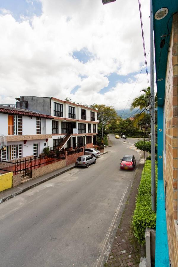 Edificio Niza80 Ibague, Acceso Digital Cerca Parque Deportivo Ξενοδοχείο Εξωτερικό φωτογραφία