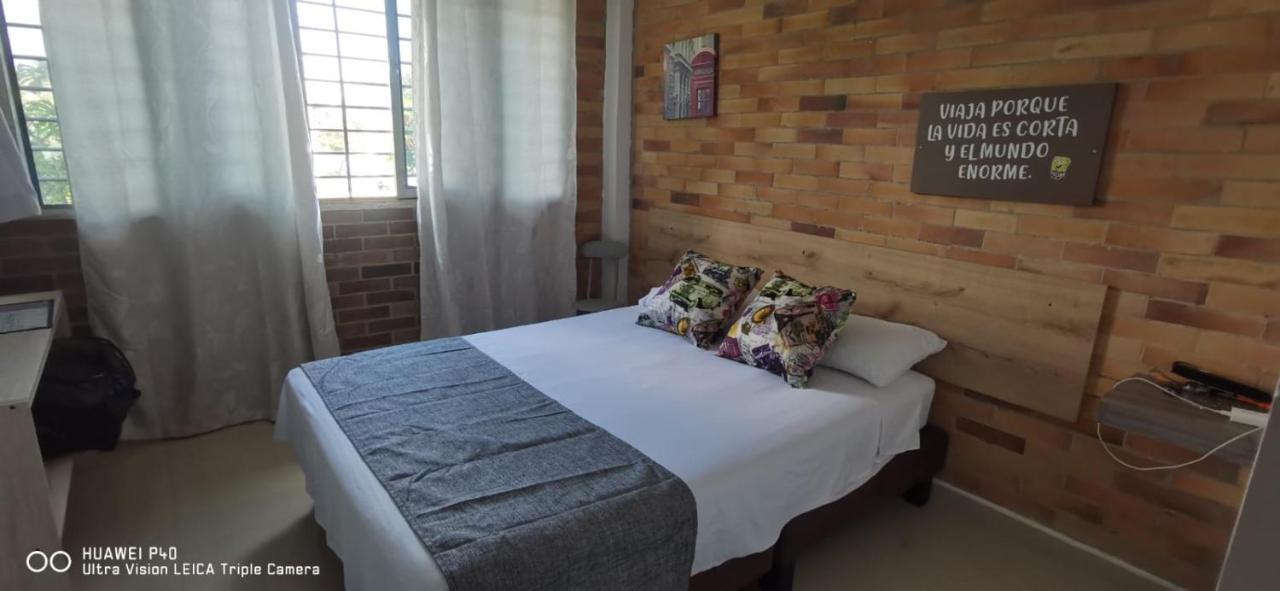 Edificio Niza80 Ibague, Acceso Digital Cerca Parque Deportivo Ξενοδοχείο Εξωτερικό φωτογραφία