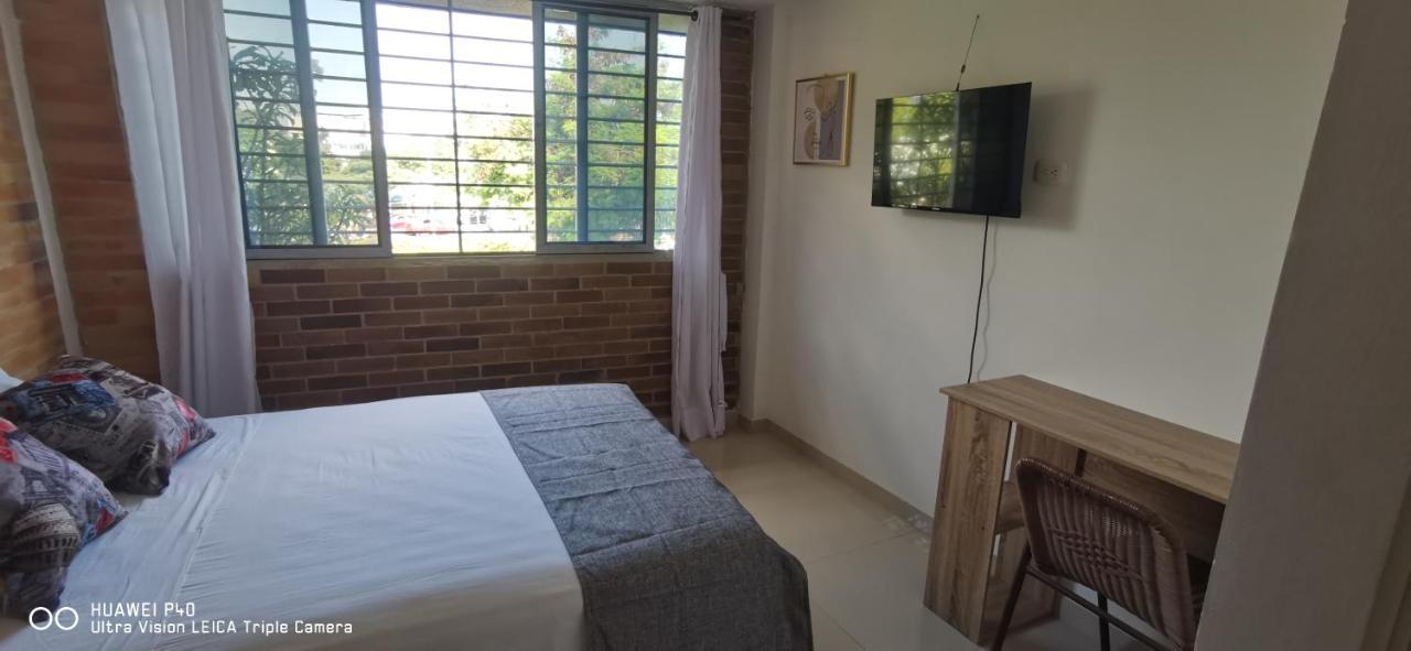 Edificio Niza80 Ibague, Acceso Digital Cerca Parque Deportivo Ξενοδοχείο Εξωτερικό φωτογραφία